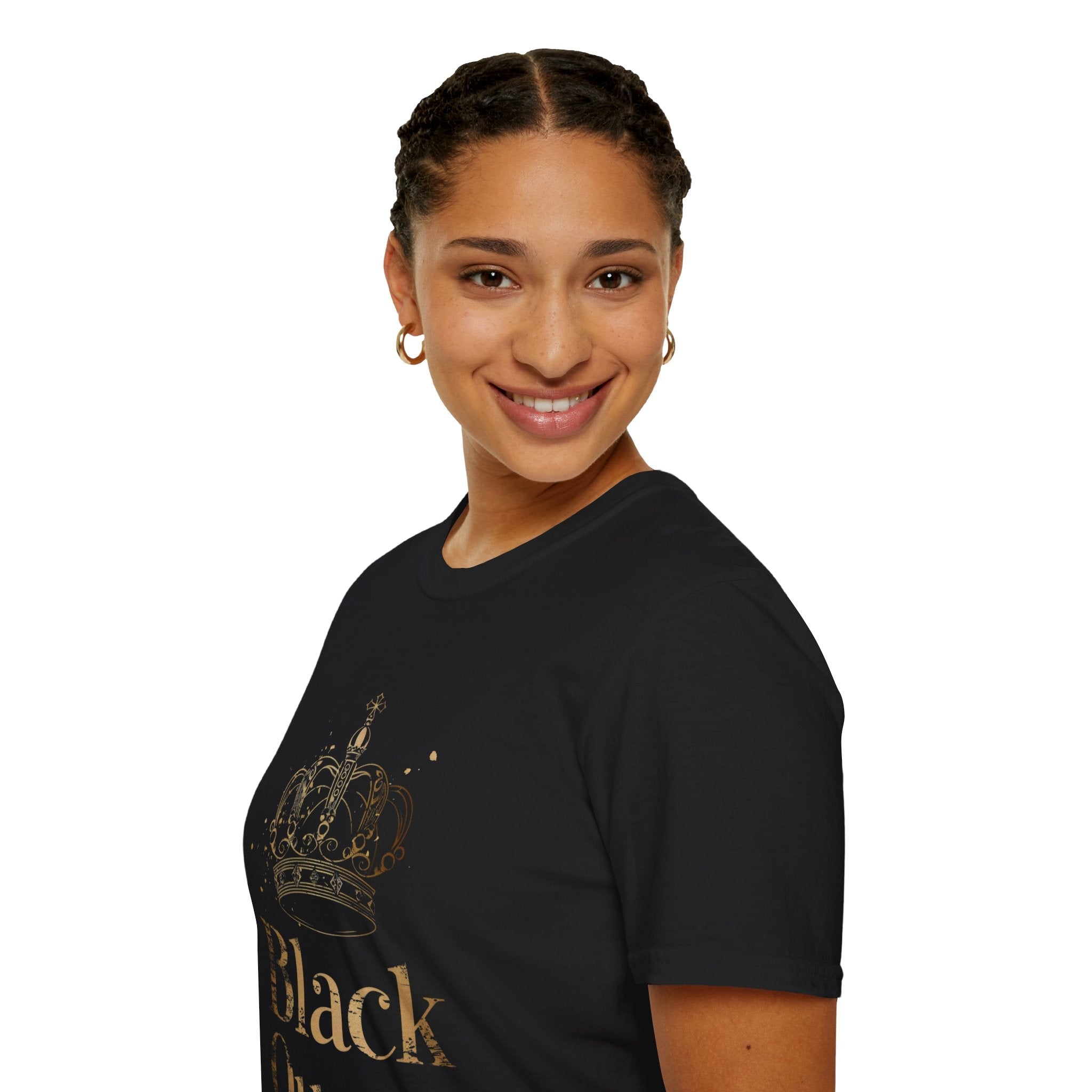 Black Queen T-Shirt | Empowering & Stylish | Amara Luxe - Amara Luxe Fine Boutique