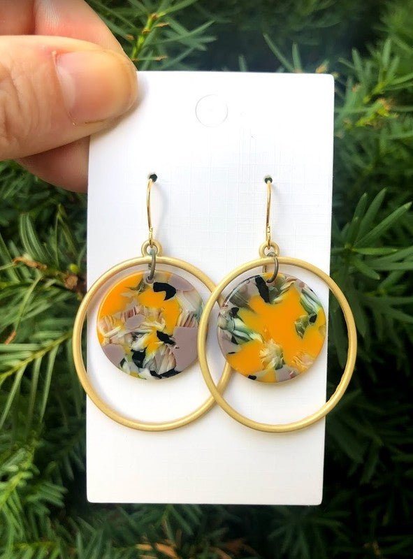 Mango Acrylic Circle Chandelier Earring - Amara Luxe Fine Boutique