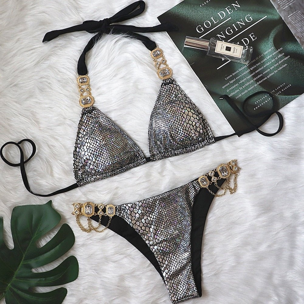 Sexy Solid Color Diamond Bikini Bandage Split Swimsuit - Amara Luxe Fine Boutique