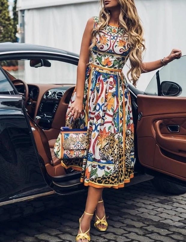 Sleeveless midi retro print dress - Amara Luxe Fine Boutique
